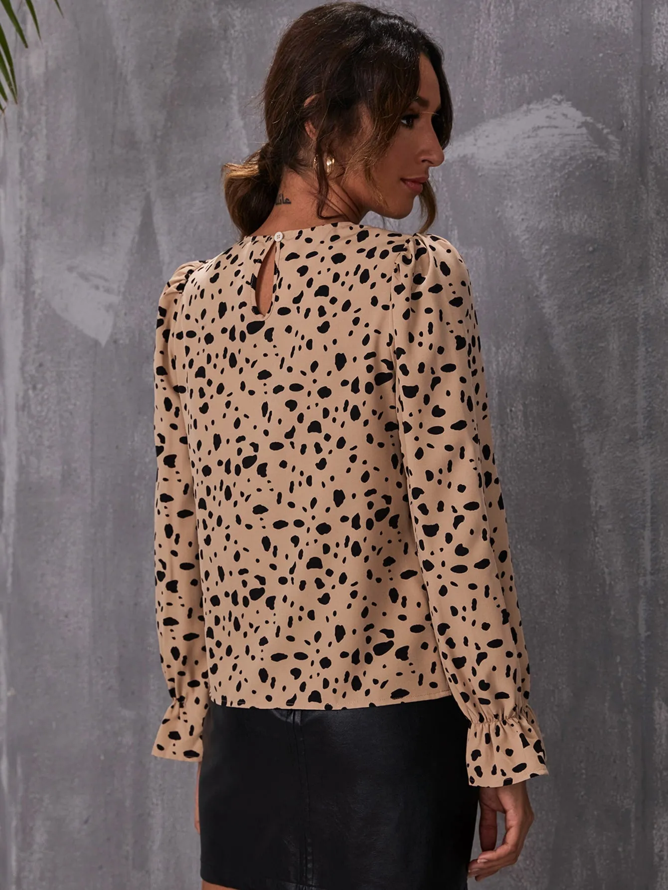 Casual All Over Print Button Long Sleeve Round Neck Regular Blouse