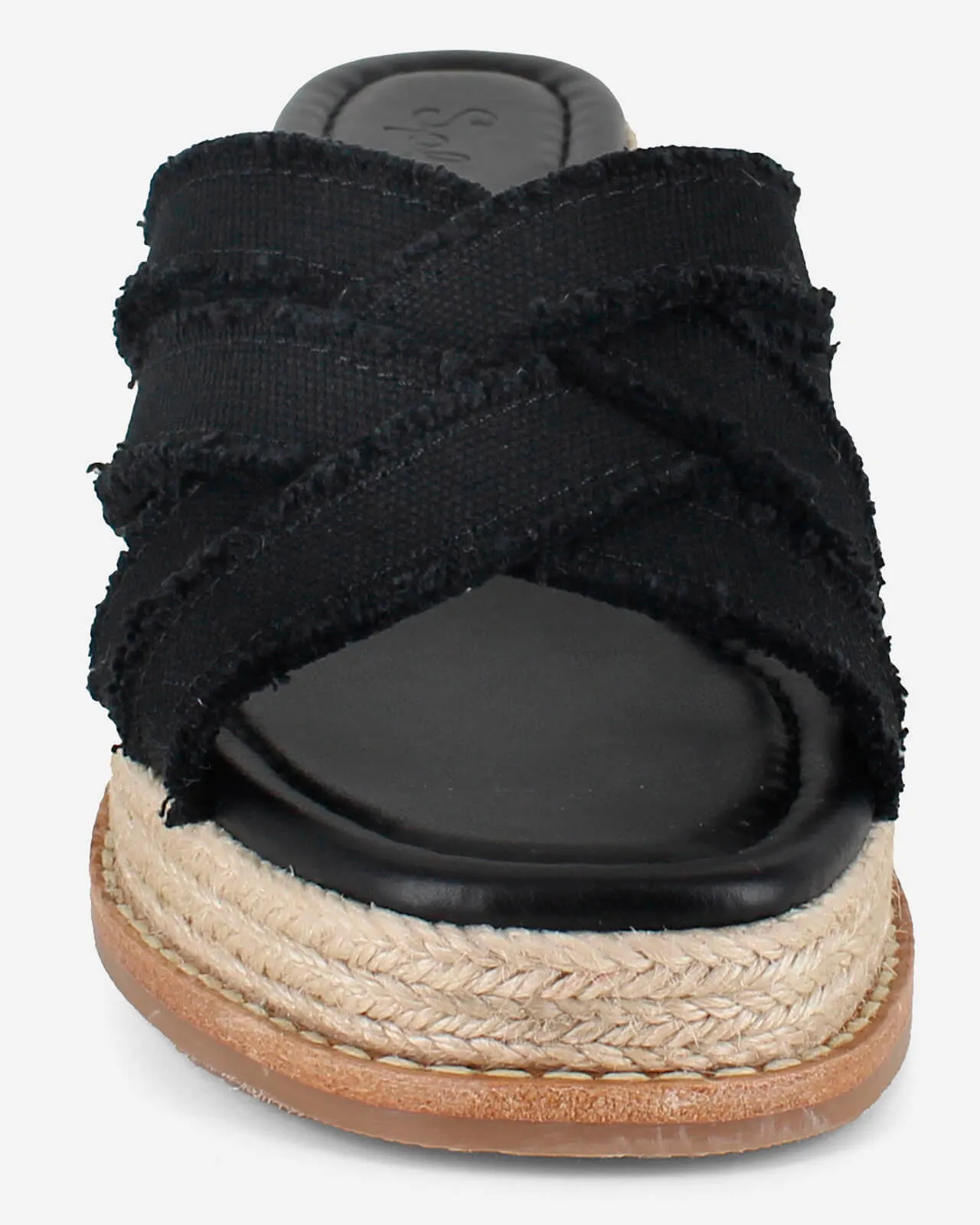 Delliny Wedge in Black