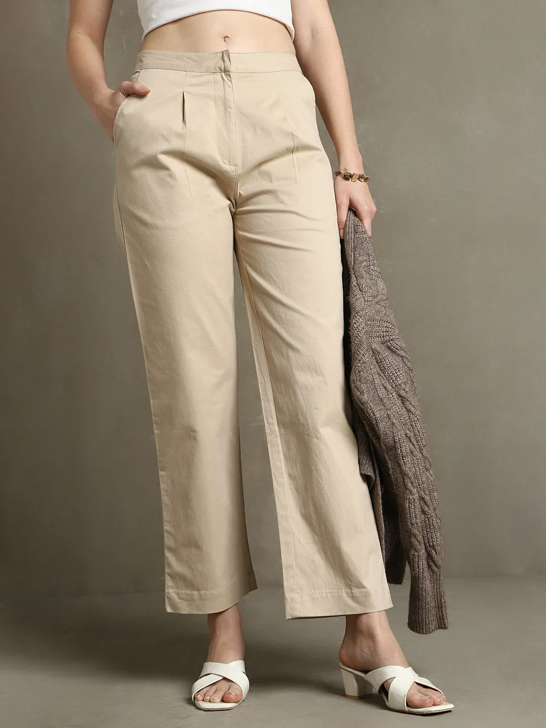 DL Woman Light Khaki Solid Straight Fit Trousers