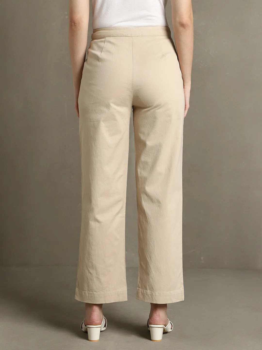 DL Woman Light Khaki Solid Straight Fit Trousers