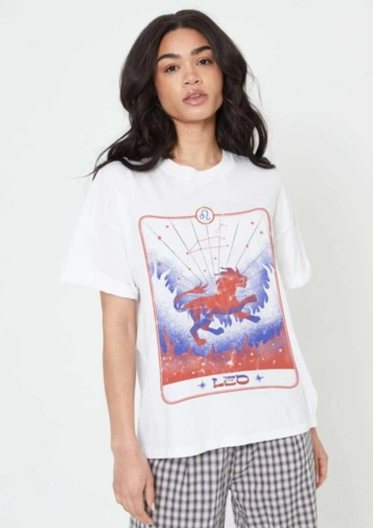 Leo Card Graphic Tee