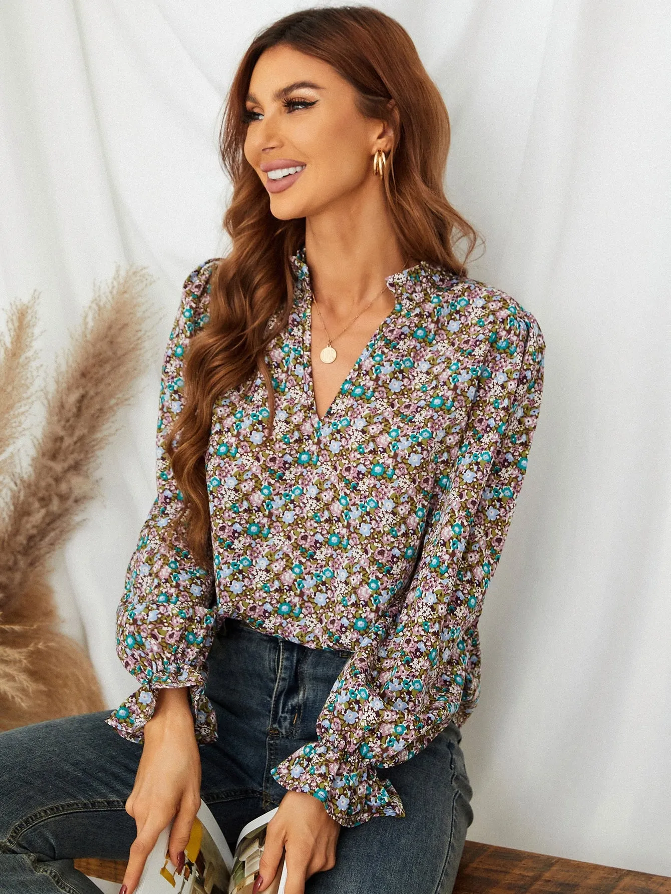 Notch Neck Puff Sleeve Ditsy Floral Blouse