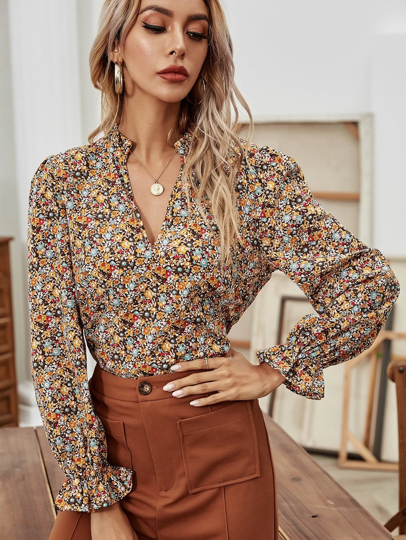 Notch Neck Puff Sleeve Ditsy Floral Blouse