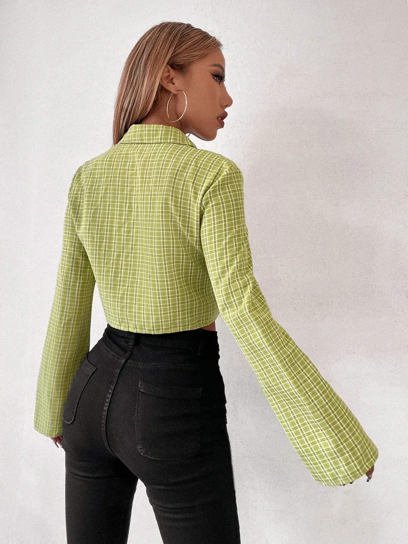 Preppy Plaid Button Front Long Sleeve Collar Crop Blouse