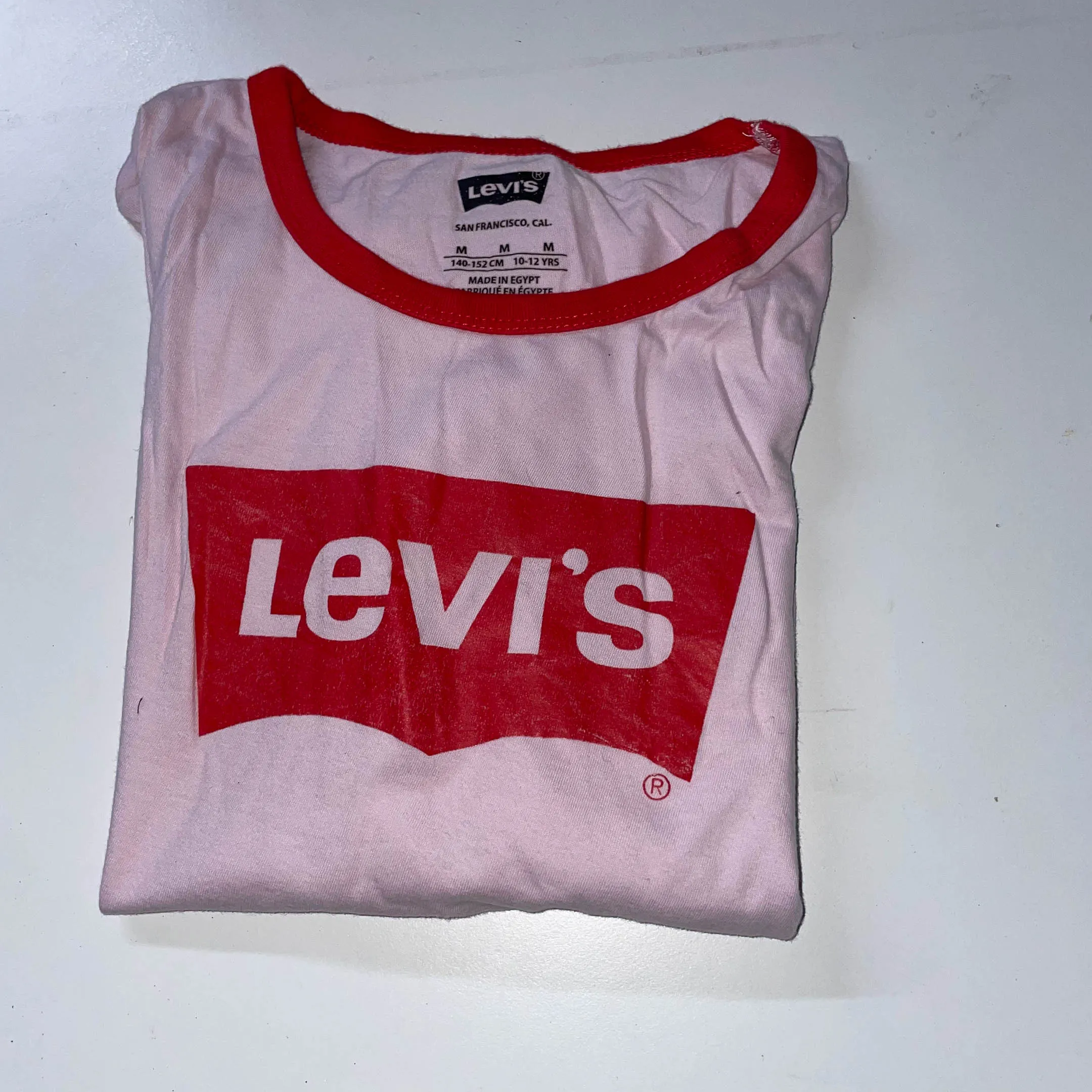 Vintage Pink Levis sanfrancisco medium short sleeve tees